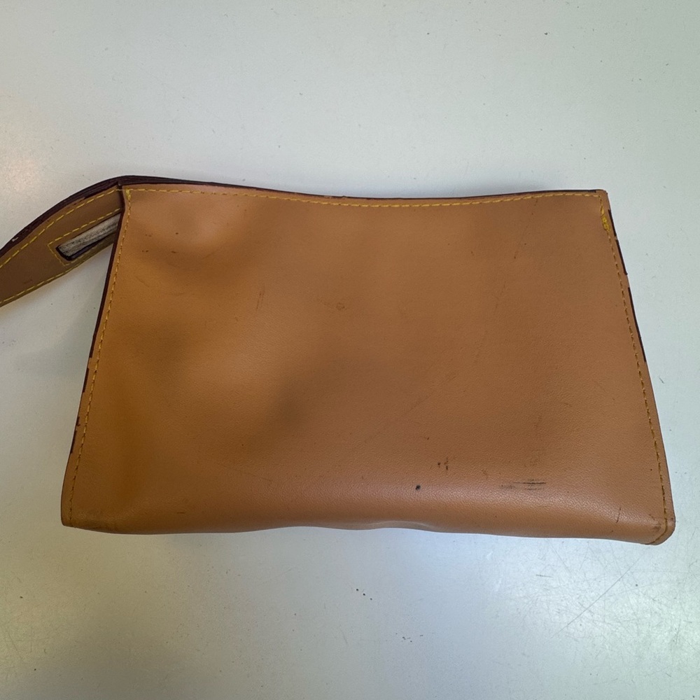 Louis Vuitton genuine vintage 80’s Tan Leather Pochette Makeup cosmetic pouch - Picture 6 of 14
